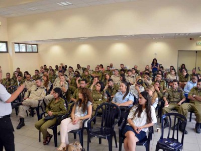 מגדל העמק: רוצים את החיילים הביתה