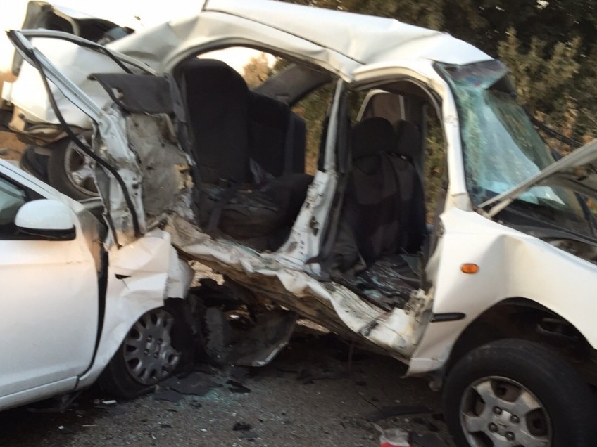 תאונת דרכים קטלנית ליד מדרך עוז, מד"א קבעו מותן של 2 נערות