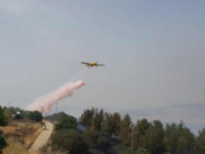 קיבוץ יזרעאל: שני מטוסי כיבוי הוזנקו לסייע בכיבוי שריפה