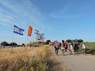 גלבוע: מאות השתתפו בצעדת הסובלנות