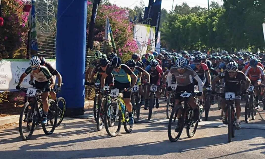 כ- 350 רוכבי אופניים השתתפו באליפות על הר הגלבוע