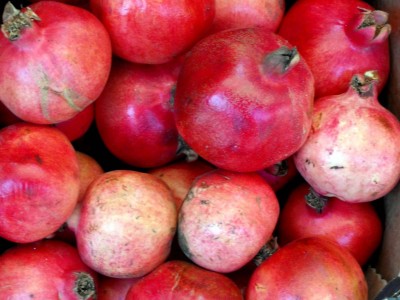 בראש השנה: כמה ק"ג רימונים, תפוחים, דגים, ובשר אכלתם החג?