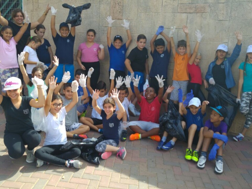 יום הניקיון הבינלאומי: ילדי מגדל העמק במבצע עירוני