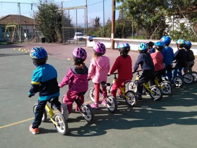 גלבוע: הקטנטנים לומדים לרכב על אופניים