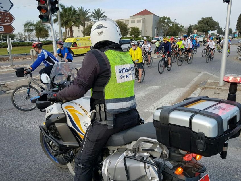 עשרות רבות של שוטרי משטרת ישראל ועוד כמאה סדרנים לאורך המסלול. צילום: דוברות המשטרה