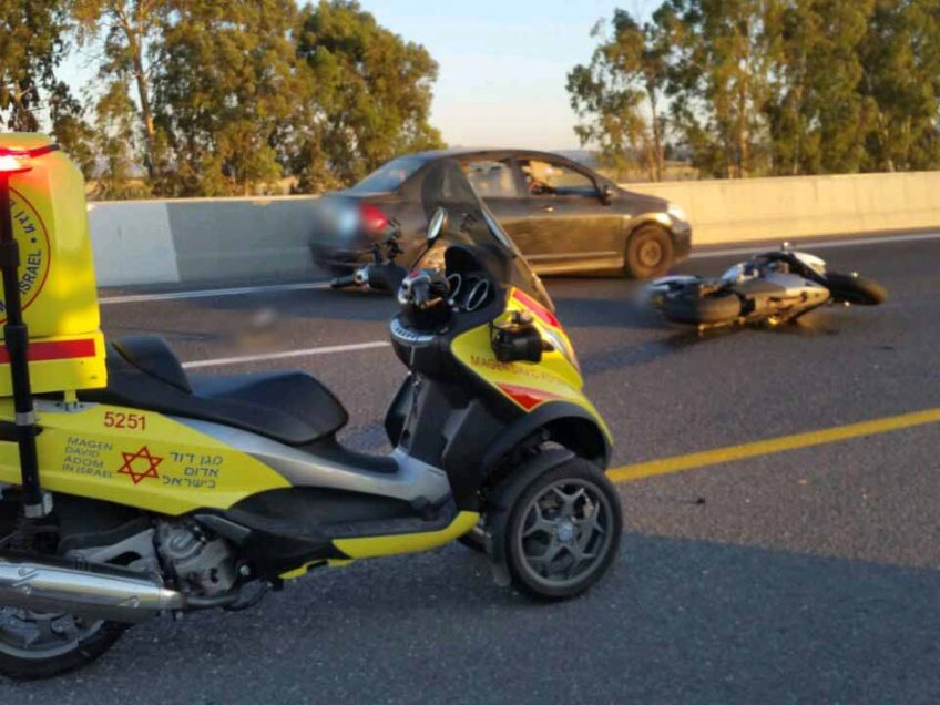 כביש 65 סמוך לכפר תבור: רוכב אופנוע נפגע בתאונה באורח קשה