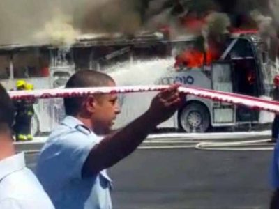 עפולה: אוטובוס של חברת "סופרבוס" עלה באש