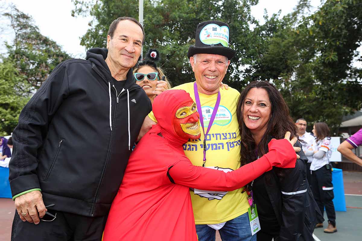 שלמה לבקוביץ עם טל ברודי ביום המרוץ