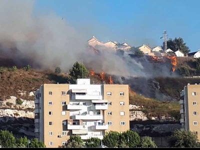 נצרת עילית: דיירי בניינים פונו בשל שריפה