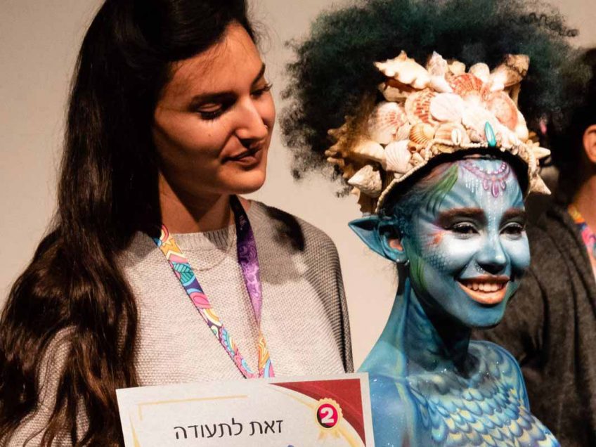 בכל צבעי הקשת: צעירה מקיבוץ דברת זכתה במקום השני בתחרות ציורי פנים