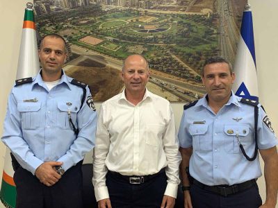 אבי אלקבץ נפגש עם מפקד  תחנת המשטרה הנכנס בעפולה