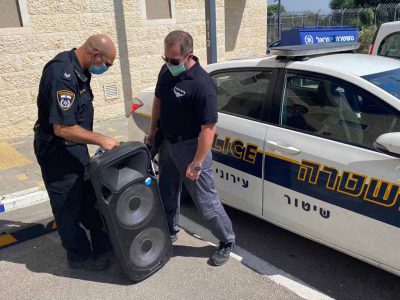נוף הגליל: המשטרה נעזרה בכוחות כיבוי לעצור מסיבה רועשת