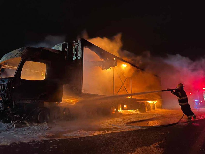 גלבוע: משאית עלתה באש בכפר טמרה
