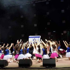 בביה"ס למחול "גפני-שחקים" נותנים את הבמה להצליח