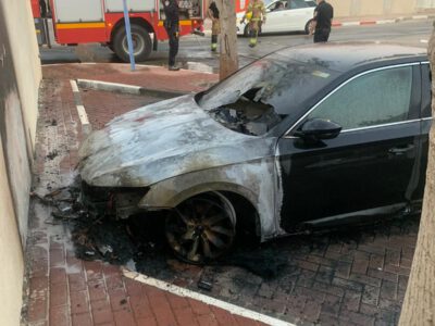 בית שאן: חשד להצתת רכבו של עובד בכיר בעירייה