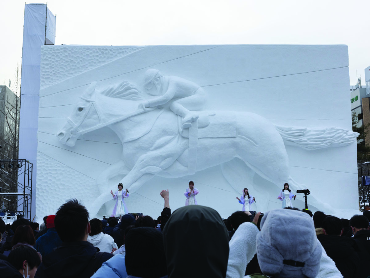 פיסול בקרח בפסטיבל השלג בסאפורו, בירת הוקאיידו . צילום: מרלן נוי