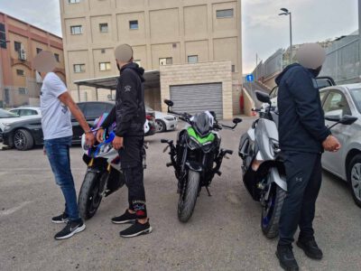 האופנועים שמטילים אימה: שלושה תושבי אום אל פאחם נעצרו לאחר שניסו להימלט משוטרים