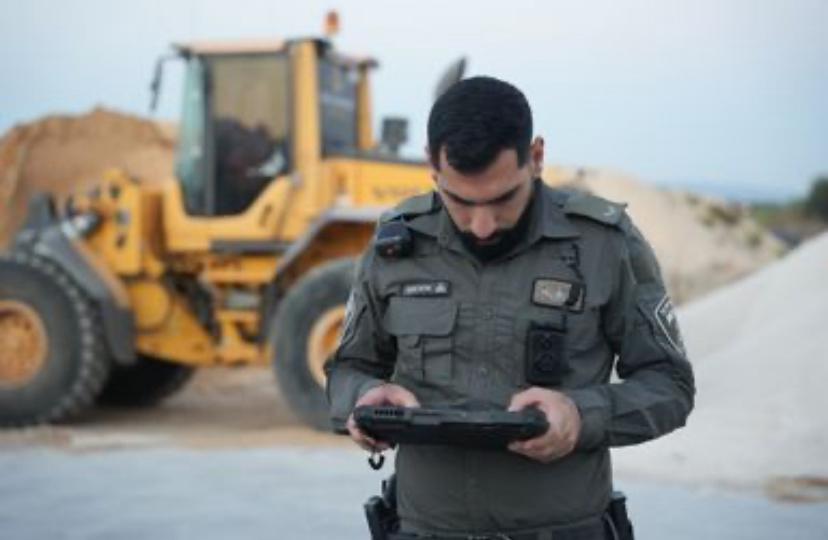 פשיטה על מתחם פסולת פיראטי: שלושה תושבים מהאזור עוכבו לחקירה