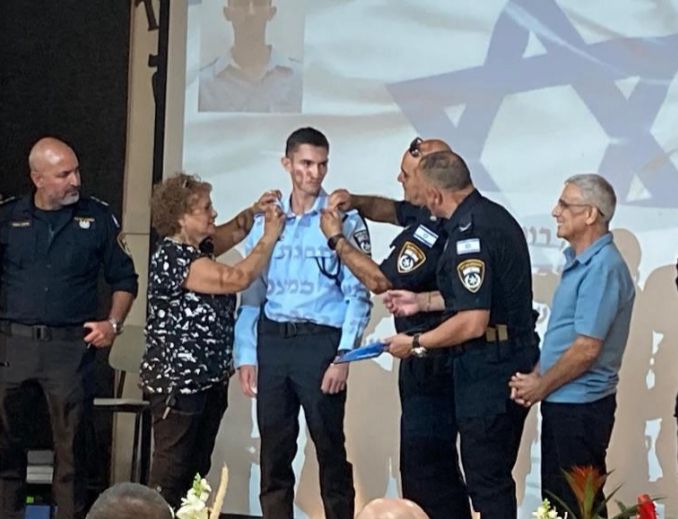 כבוד: בוגר מסלול המשטרה בויצו ניר העמק נבחר כשח"מ מצטיין