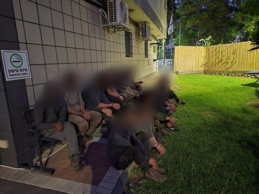 נהג מיניבוס משיבלי חשוד בהסעת 20 שב"חים