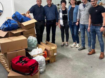 משטחי ציוד רפואי בשווי מיליוני שקלים נתרמו על ידי יהודי ארה"ב ל – 19 רשויות באזור