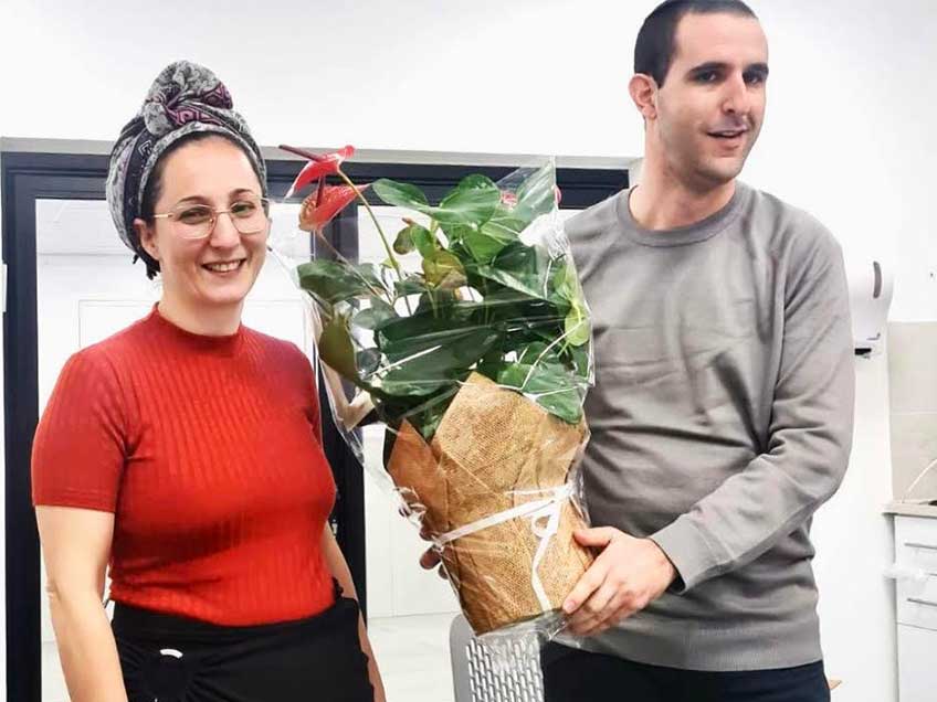 עפולה: המורה ורד אופנהיימר-דיטור מביה״ס מעלות ניסים נבחרה למורת ה-100
