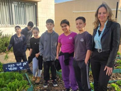 ראשת המועצה האזורית עמק יזרעאל בסדרת ביקורים בבתי הספר ברחבי העמק