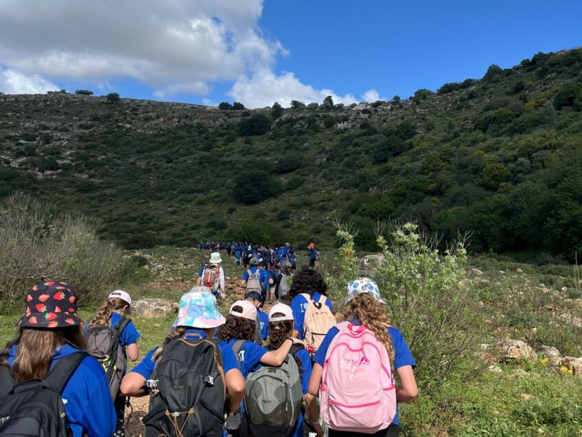 עמק יזרעאל: כ-1,500 בנות ובני נוער לקחו חלק בטיול אביב של מחלקת ילדים ונוער