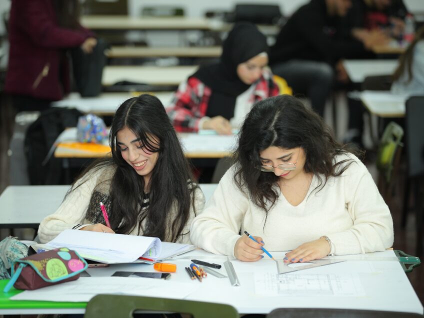 בעקבות המלחמה, צפי לביקוש גובר להנדסאים לבנייה והתחדשות