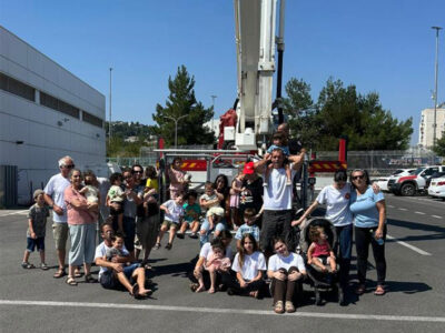 מרגש: ילדי חללי הצנחנים ממלחמת חרבות ברזל – התארחו בתחנת הכיבוי בנוף הגליל
