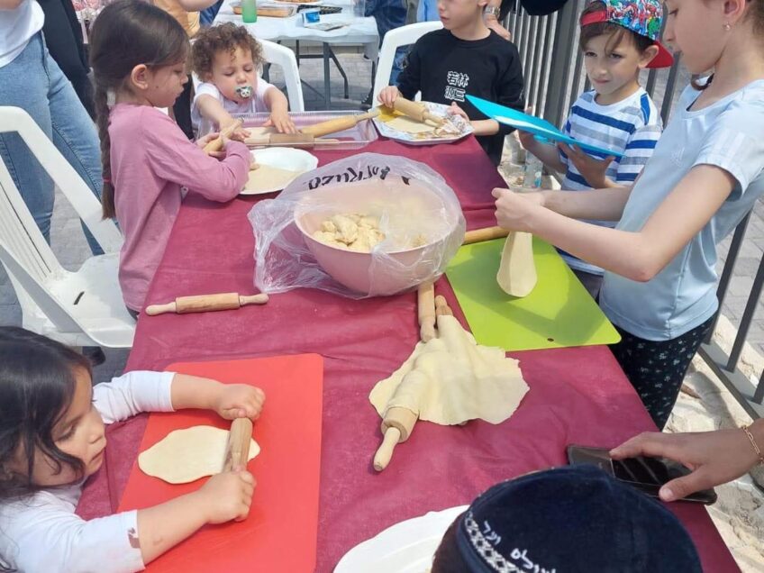 מטפסים על הקירות באוגוסט? בנוף הגליל מציגים תכנית קיץ עשירה