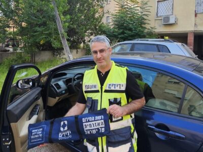 עפולה: בעקבות תקלה חשמלית – אישה ננעלה ברכב וחולצה בשלום
