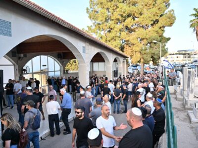 מגדל העמק נפרדה מהמתופף האגדי אשר פדי: אלפים ליוו אותו בדרכו האחרונה
