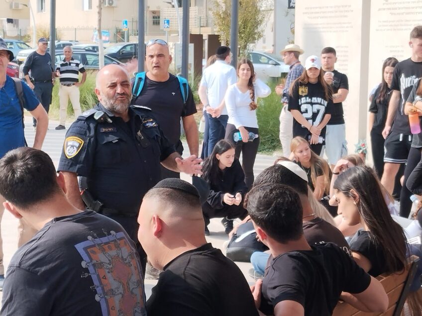 בין קרבות לנופים: טיול שנתי משמעותי ומרגש לתלמידי שכבת יב' בויצו ניר העמק