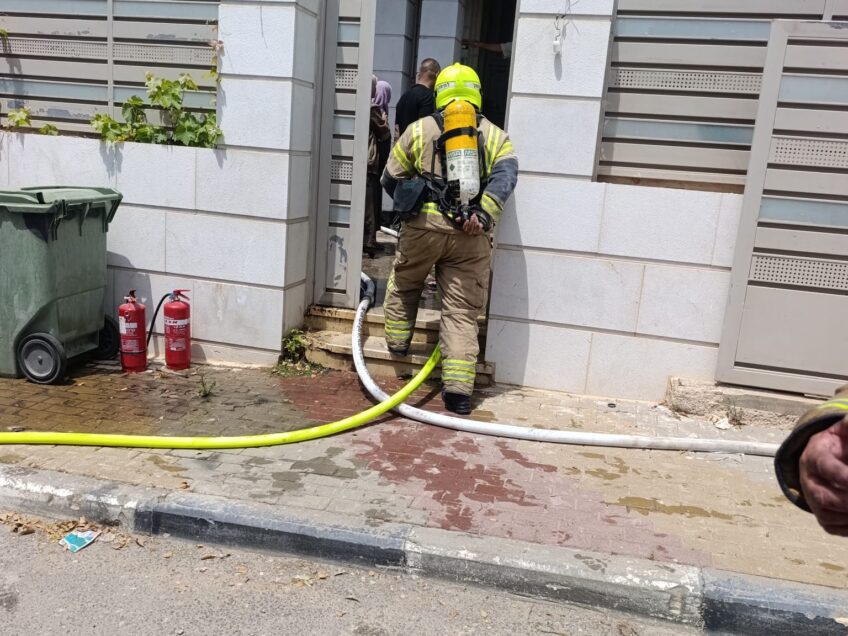 גלבוע: שריפה בדירת מגורים במוקייבלה – לוחמי האש חילצו לכוד במצב קשה