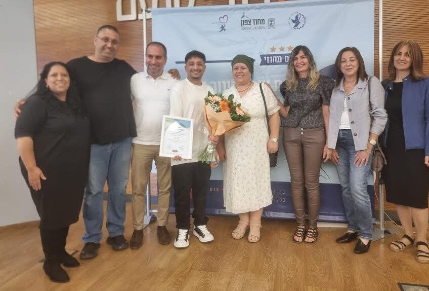 עפולה: יגל מגן תלמיד מאורט יהודה – זכה באות הערכה והוקרה ע"ש אלעד ריבן להתנדבות