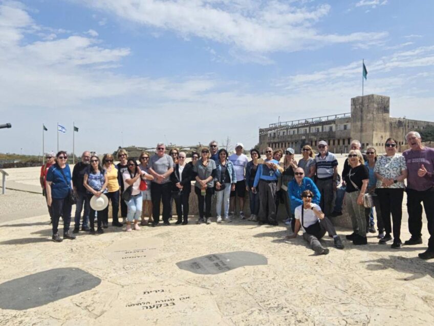 מורשת קרב ותקווה: קבוצת "שישי שמח" מהגלבוע סיירה בלטרון