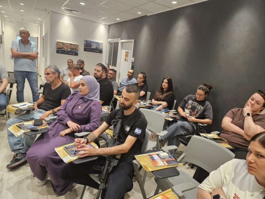 יום חשיפה לסטודנטים להנדסת תעשייה וניהול מהמכללה הטכנולוגית נוף הגליל – במפעל "ארדן שנאים"