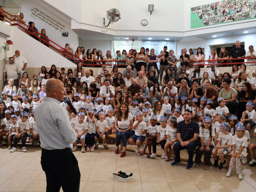 למעלה מ-16 אלף תלמידים פתחו את שנת הלימודים בעפולה